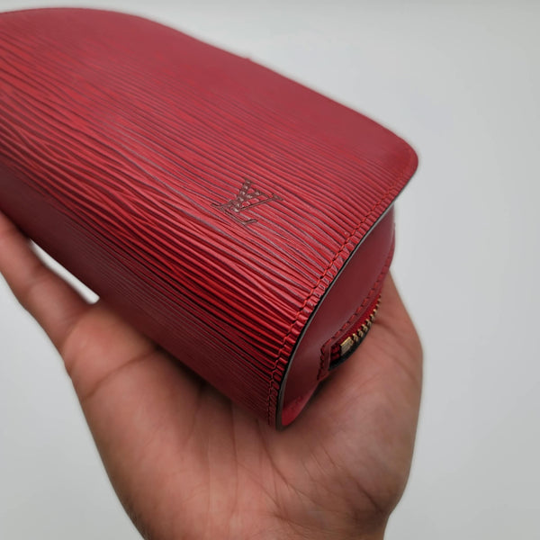 Red epi pouch